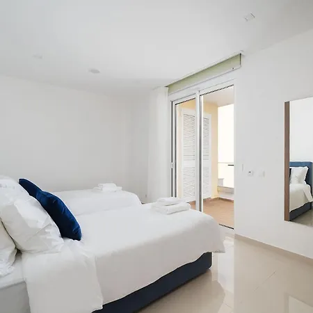 Modern And Cozy Close To Downtown Lagos