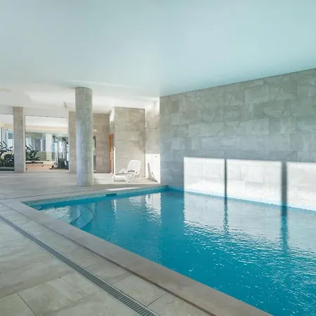 Modern And Cozy Close To Downtown Lagos