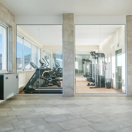 Apartment Modern And Cozy Close To Downtown *